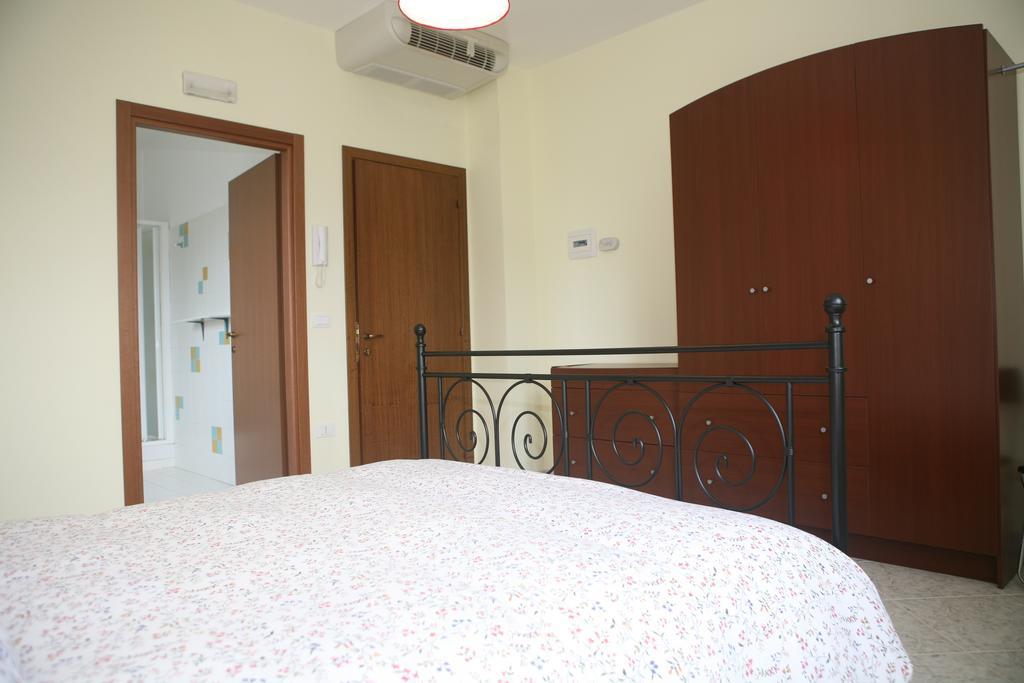 B&B La Collina Degli Ulivi Civitella Del Tronto Exterior photo