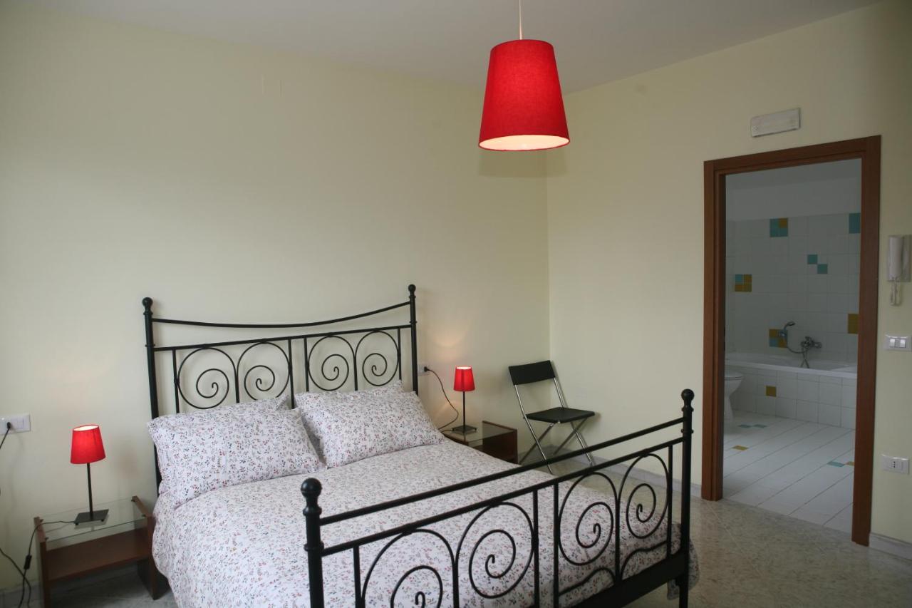 B&B La Collina Degli Ulivi Civitella Del Tronto Exterior photo